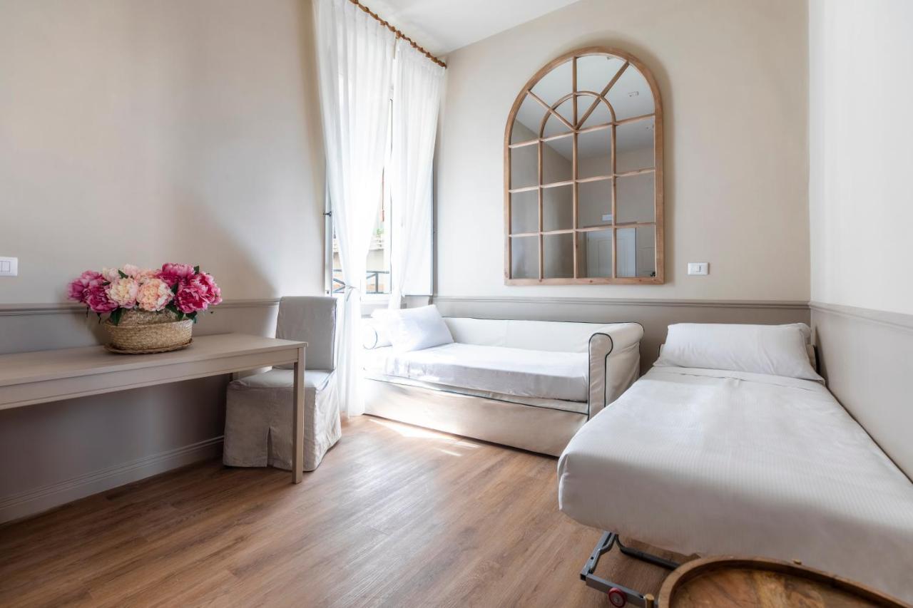רומא Hotel Donna Francesca מראה חיצוני תמונה