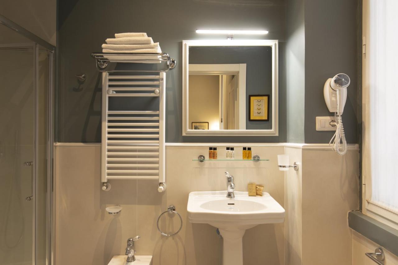 רומא Hotel Donna Francesca מראה חיצוני תמונה